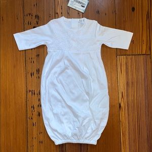 Kissy Kissy White Cotton Newborn Gown. NWT.
